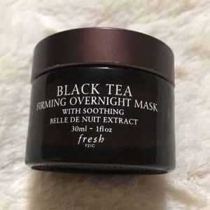 Fresh black tea firming overnight mask